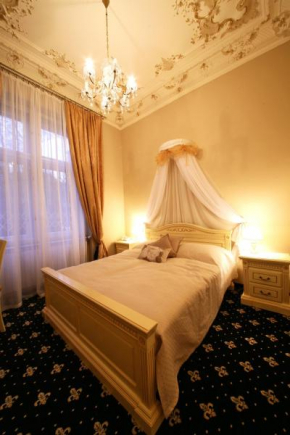 Alisa Hotel